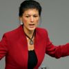 Сара Вагенкнехт: 'Мы хотим изменить политику Германии' (Сара Вагенкнехт: Мы хотим изменить политику Германии) Сара Вагенкнехт: Мы …