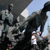 Польша: Германию мы заставим платить. А под Украину мудро прогнемся (Памятник героям Варшавского восстания против немецких оккупантов 1944 года в Варшаве. Архивное фото) Памятник героям Варш…