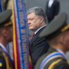 Сезон охоты на Украине: каждый за себя и все против Порошенко (Президент Украины Петр Порошенко во время парада в честь Дня независимости в Киеве. 24 августа 2017) Президент Украины Пе…