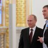 Овечкин – звезда на вашингтонском льду и фанат №1 Кремля (Президент России Владимир Путин (слева) и нападающий сборной по хоккею Александр Овечкин на церемони…) Президент России Вла…