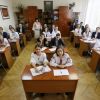 Украинского учителя уличили в преподавании на 'языке оккупанта' (В украинском Днепре активисты требовали увольнения учителей и директоров школ, которые игнорируют тр…) В украинском Днепре …
