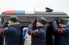 Майора Романа Филипова провожают в последний путь (Майора Романа Филипова провожают в последний путь) Майора Романа Филипо…