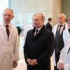 10 главных заявлений Путина на встрече с медиками