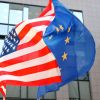 Торговая война c США: европейцы нанесут удар по символам Америки (Флаги ЕС и США. Архивное фото) Флаги ЕС и США. Архивное фото