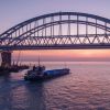 Мосты в Крым – из прошлого в будущее (Мосты в Крым — из прошлого в будущее. Украина сожгла мосты с Крымом, Россия — построила) Мосты в Крым — из пр…