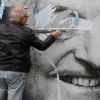 Сорос: этот Евросоюз сломался, я создам новый (Плакат с портретом Джорджа Сороса в Будапеште. Архивное фото) Плакат с портретом Д…