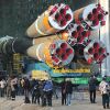 В космос с автоматом Калашникова (В космос с автоматом Калашникова) В космос с автоматом…