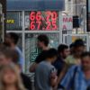 Биржевая турбулентность: как за неделю изменилась ситуация на валютном и фондовом рынках России (Биржевая турбулентность: как за неделю изменилась ситуация на валютном и фондовом рынках России) Биржевая турбулентно…