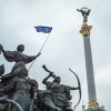 'Крупнейшая европейская держава' всерьез занялась русским миром (Флаг ЕС на площади Независимости в Киеве. Архивное фото) Флаг ЕС на площади Н…