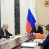 Кто обманывает президента: Нищим россиянам внушают процветание