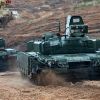 На фото: танк Т-80БВ…