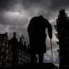 'Информационное оружие против России' выстрелило по Британии (Памятник бывшему премьер-министру Великобритании Уинстону Черчиллю (скульптор Айвор Роберт-Джонс) на…) Памятник бывшему пре…