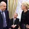 Дореформировались: Как правительство Медведева ищет деньги на пенсии (На фото: министр финансов РФ Антон Силуанов и вице-премьер по социальным вопросам Татьяна Голикова (…) На фото: министр фин…
