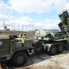 Путин — военным: Готовьтесь сбивать то, чего в мире еще нет (На фото: комплекс С-500 (Фото: militaryarms.ru)) На фото: комплекс С-…