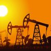 Сокращение добычи нефти в мире: самый трудный год — впереди (Добыча нефти | © Depositphotos / Makhnach) Добыча нефти | © Dep…