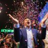 Стабильным курсом Порошенко. Зеленский не оправдал ожиданий общества