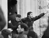 Попытку переворота в Сухуме устроил герой войны в Донбассе (Администрация президента Абхазии была взята штурмом) Администрация презид…