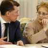 'Токсичных' авторов пенсионной реформы подвергли порке (На фото: Максим Топилин и Вероника Скворцова (Фото: Дмитрий Астахов/пресс-служба правительства РФ/ТАСС)) На фото: Максим Топи…
