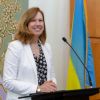 Новая смотрящая от США: королева мира или войны?