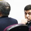 На Украине появился теневой президент (На фото: президент Украины Владимир Зеленский и министр внутренних дел Украины Арсен Аваков (справа …) На фото: президент У…