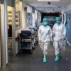 Осторожный выход: как в ряде стран приступают к ослаблению карантина (Осторожный выход: как в ряде стран приступают к ослаблению карантинных мер из-за COVID-19) Осторожный выход: ка…