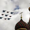 От 'волосатиков' до 'воинственного народа' (Китай) (Репетиция воздушной части парада Победы | © РИА Новости, Илья Питалев) Репетиция воздушной …