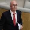 Казус Ведева: орёшь про 'доллар по двести' - будешь банкротом (иллюстрация 1) иллюстрация 1