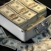 'Россия напечатала миллиард фальшивых долларов': что стоит за обвинениями США