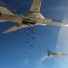 Боевики ИГ отступают от Пальмиры после ударов ВКС РФ - СМИ (Бомбардировщики-ракетоносцы Ту-22 МЗ Военно-космических сил России во время нанесения авиаудара по о…) Бомбардировщики-раке…