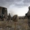 Революционная ситуация для Запада: США не могут, Европа не хочет (Американские военные проходят через маковое поле во время операции в провинции Гильменд, Афганистан …) Американские военные…