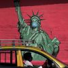 США с помощью санкций уничтожают свое главенство над миром (Граффити с изображение статуи Свободы | © AP Photo / Rajanish Kakade) Граффити с изображен…