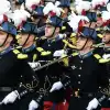 Запад ждет судьба СССР. Спасет ли армия Францию?