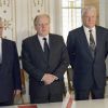 Proletären: роспуск СССР был результатом контрреволюционного переворота (Президент Украины Леонид Кравчук, Председатель Верховного Совета Белоруссии Станислав Шушкевич и Пре…) Президент Украины Ле…