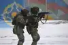 Пока дипломатия спит под заснеженным покрывалом, белорусские военные на чеку