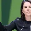 Хоронили тещу, порвали два баяна, или Анналена Бербок выкидывает коленца