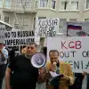 'Даже Пашинян не может заткнуть им рот'. Отморозки США в Ереване