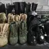 Самая важная часть солдатского гардероба. Прочная обувь на фронте сохраняет жизнь и здоровье (© РИА Новости . Александр Кряжев) © РИА Новости . Алек…