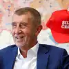 Выборы в Чехии: куда повернёт Андрей Бабиш? (бабиш с кепкой трампа.jpg?itok9wWghyEW) бабиш с кепкой трамп…