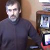 В Латвии, в Риге спецслужбы рвутся в квартиру нацбола Абеля (видео) (Владимир Линдерман после обыска сотрудниками латвийской полицией безопасности) Владимир Линдерман п…