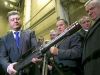 Порошенко заставит военные заводы работать в три смены