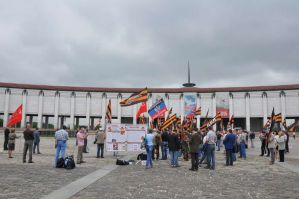 Всероссийская памятная акция «А завтра была Война…» Парк Победы, Поклонная гора, на площади Вечного огня 21 июня 2015 года Всероссийская памятн…