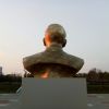 Куда тащат телегу народного единства? (Бюст Сталина в Сургуте|Фото: vk.com) Бюст Сталина в Сургу…