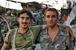 Сирия Именно эти ребята выбивали бандитов из района Тадамун3 Сирия Именно эти реб…