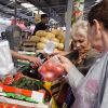 Путин правильно поступил с помидорным запретом (Рыночная торговля в Калининграде | © РИА Новости, Игорь Зарембо) Рыночная торговля в …