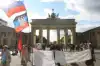 'Пока вы сопротивляетесь, у мира есть надежда' (Пока вы сопротивляетесь, у мира есть надежда) Пока вы сопротивляет…