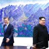 Корейский гамбит (На фото: встреча лидера КНДР Ким Чен Ына и президента Южной Кореи Мун Чжэ Ина (Фото: ZumaTASS)) На фото: встреча лид…