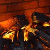 Настенные электрические камины в современном интерьере: преимущества и выбор