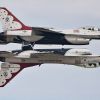 Чужие и похожие. В чем F-16 и МиГ-29 не уступают друг другу (Истребители F-16 Thunderbirds ВВС США. Архивное фото) Истребители F-16 Thu…