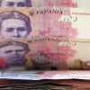 'Полшага до дефолта': какую цену заплатит Украина за помощь от МВФ и ЕС (Полшага до дефолта: какую цену заплатит Украина за финансовую помощь от МВФ и ЕС) Полшага до дефолта: …