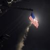 Трамп угрожает Европе ракетами (Запуск ракеты Томагавк с ракетного эсминца USS Porter в Средиземном море) Запуск ракеты Томага…